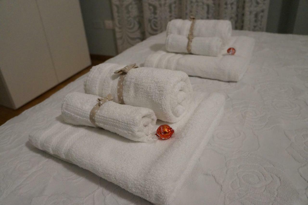 Bed and Breakfast Il Vicolo 48 à Pesaro Extérieur photo