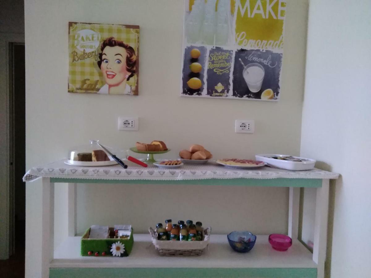 Bed and Breakfast Il Vicolo 48 à Pesaro Extérieur photo